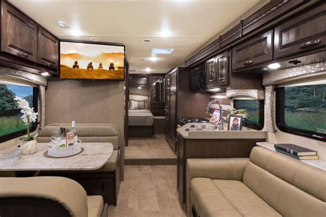 Thor Motor Coach Introduces New Chateau 31y Class C Motorhome