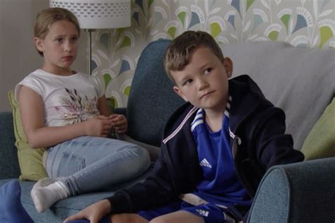 Ricky Eastenders Parents Mystery Over Sam Mitchell And Jack Branning