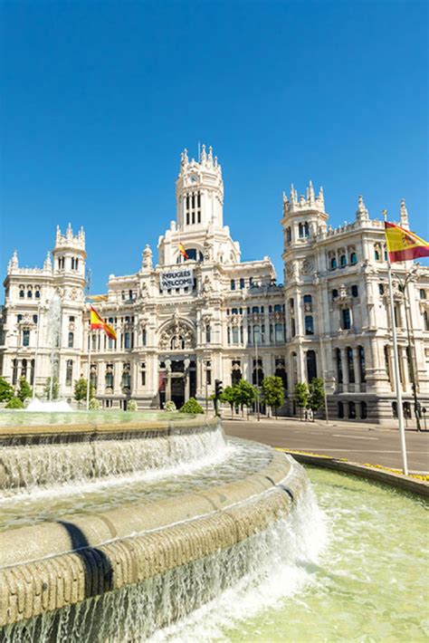 3 Minute Travel Guide Madrid Spain Travelspainguide Spain Travel
