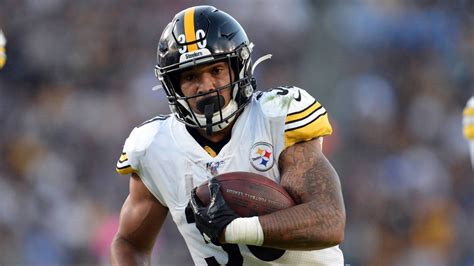 Get the latest nfl news on james conner. Steelers RB James Conner surprises mother with new house ...