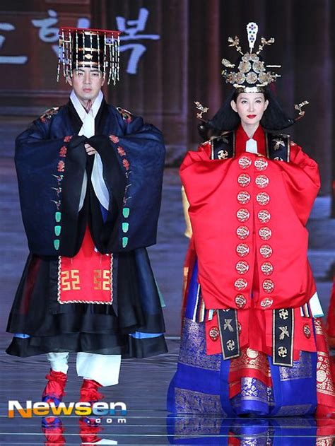 한복 Hanbok Korean Traditional Clothes Dress King And Queen Hanbok