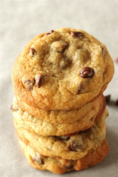 The Best American Bakery Style Chocolate Chip Cookies Living On Cookies