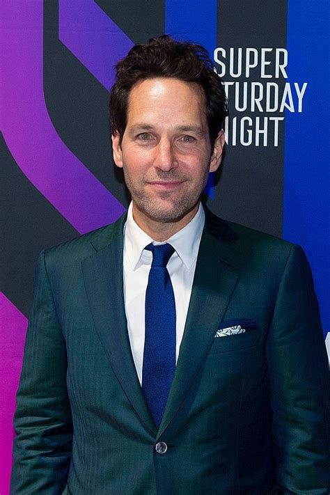 Paul Rudd Finally Looks Old In Unrecognizable Pics Of Ageless Actor On