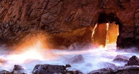 Wallpaper Light Cave Arch Rocks Stones Splashes Sea Coast
