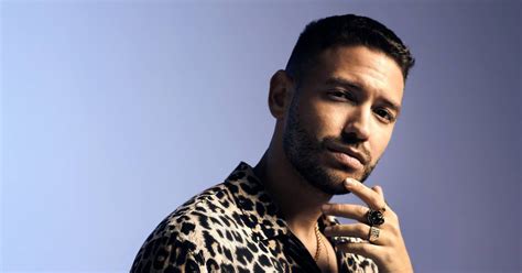 Can't find a movie or tv show? 'Más, más, más': Rolf Sanchez piekt met zomerhit in de ...