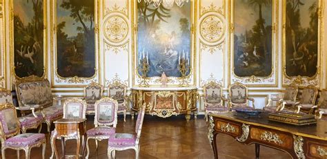 Château De Chantilly Easy Day Trip From Paris Historic European Castles