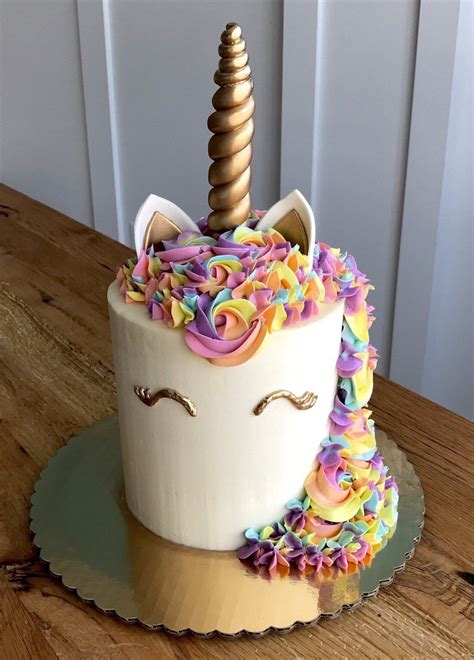 Pin By Kandyce Mumm On Cakes Unicorn Birthday Cake Cake Unicorn
