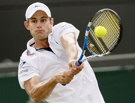 Andy Roddick Advances To 2nd Round At Wimbledon