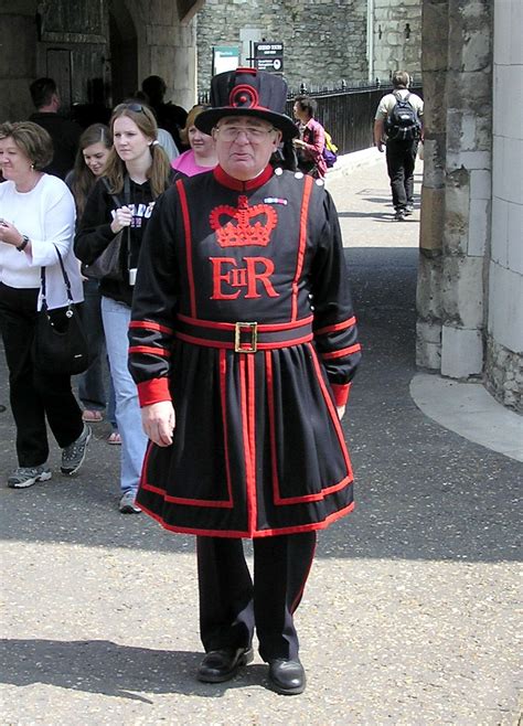 Yeoman Warder At The Tower Of London London England Yeoman Warder