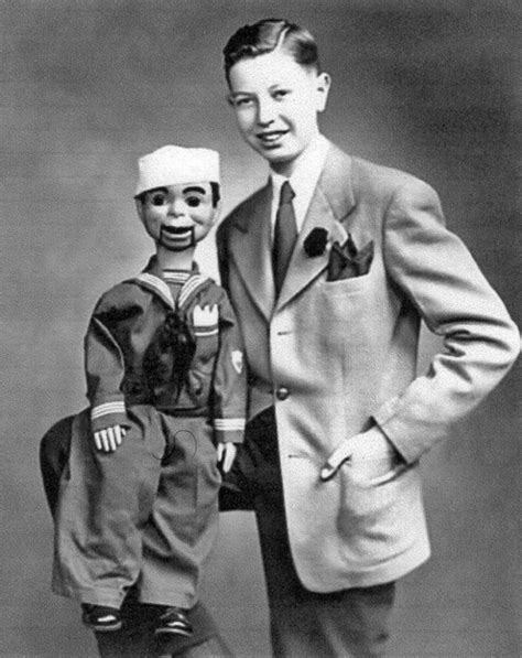 30 Old And Unsettling Photographs Of Ventriloquist Dummies Flashbak