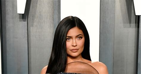 Kylie Jenner Denies Posting Brown Skinned Girl Instagram Caption