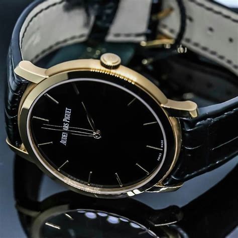 This ac brand is one of the gold standards in the industry, and if price is not a factor for you, this is. Top 10 Best Selling Watch Brands In The World - ELMENS