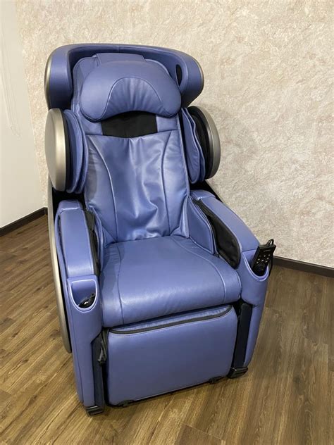 Osim Udivine Massage Chair Furniture And Home Living Furniture Chairs
