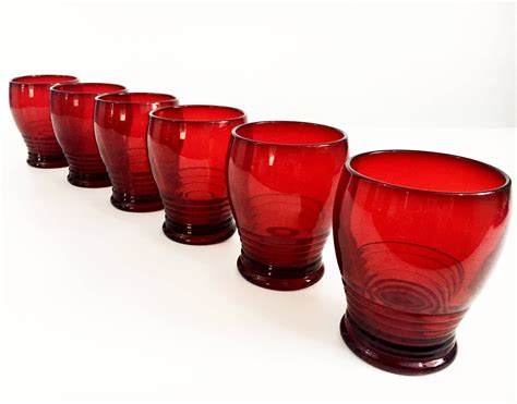 Vintage Set 6 Ruby Red Drinking Glasses Ribbed Glass Beehive Rings