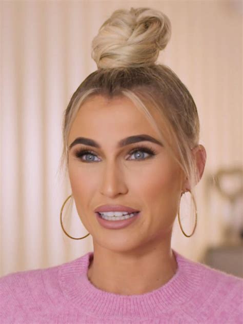 Billie Faiers Fans Compare Her To Kim Kardashian As She Shows Off Dramatic Hair Transformation
