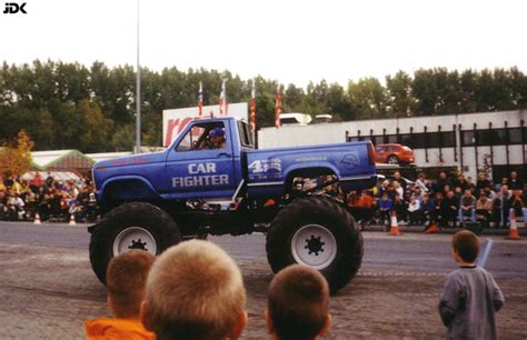 Jdk´s Monster Trucks Aranis And Klaas Stuntshow In Braunschweig 2001