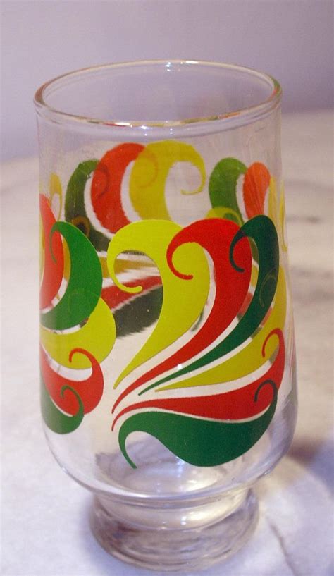 Vintage 1960s 70s Drinking Glass Retro Drinking Glass Etsy Vintage Kitchenware Glass