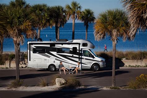 The 8 Best Small Rvs For Full Time Living 2022 Update The Wayward Home
