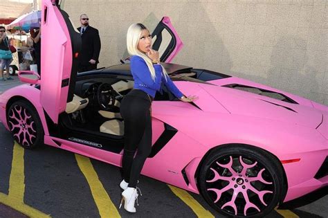 pin by rafael palutino on carros celebrity cars pink lamborghini pink car