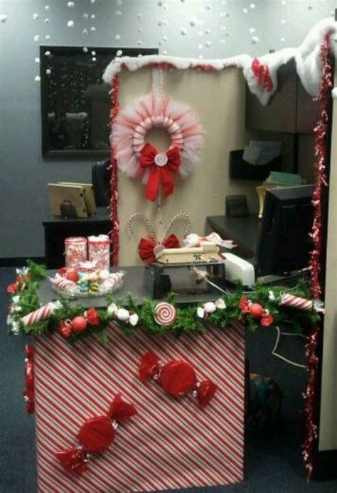 This origami project is best used for christmas decorations. My red/white candy cane cubicle!