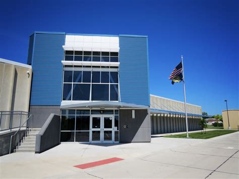 Mapes architectural canopies 7748 north 56th street lincoln, ne 68514 888 273 1132 email protected. Career Pathways Institute | Mapes Canopies | Aluminum ...