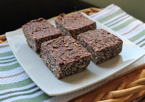 Stir in brown sugar, vanilla, and oats. No-Bake Chocolate Peanut Butter Oat Bars