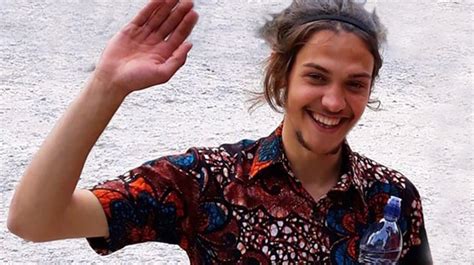 Cornwall Musician 23 Drowned After Swimming In Volatile Cave Pool