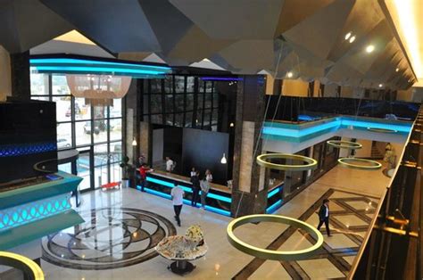 Konuklar barda atıştırmalıkların ve içeceklerin de tadına bakabilir. LUNA BLANCA RESORT & SPA: Bewertungen, Fotos ...
