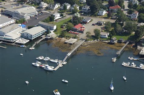 The Lobster Dock Restaurant And Marina In Boothbay Harbor Me United