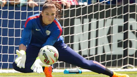 Hope Solo Three Things To Know About The Embattled Us Goalkeeper Soccer Sporting News