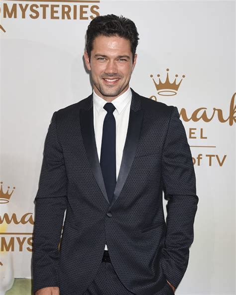See Ryan Paevey S Shirtless Scenes From General Hospital VIDEO