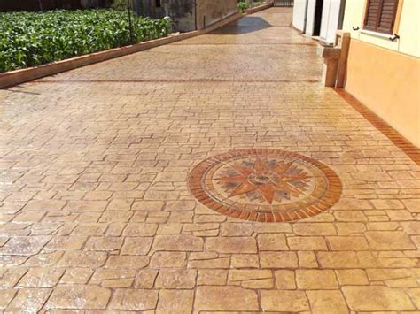 Giardini esterni giardini moderni progettazione di un giardino moderno piccoli giardini anteriori giardini in cortile anteriore giardino interno progettazione paesaggistica giardino secco. Cemento stampato