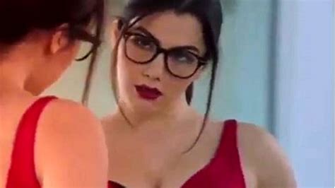 Valentina Nappi Il Nuovo Video Hot Che Fa Impazzire I Fan