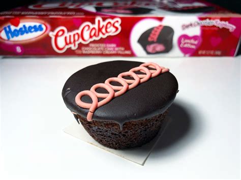 Review Hostess Dark Chocolate Raspberry Cupcakes Junk Banter