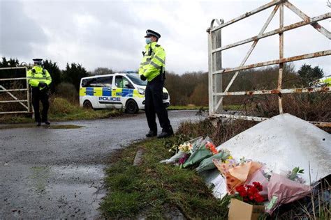 On march 3rd, sarah everard, 33, was spotted while walking home to brixton from a friend's house that was the last time anyone had seen her. Sarah Everard Killing: British Police Officer Charged With ...
