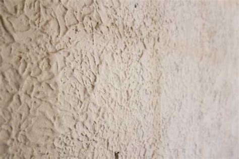 But isn't it worth a day or two of backbreaking labor for gloriously smooth ceilings? My Life Eclectic: 2012