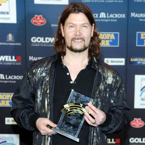 + body measurements & other facts. Rea Garvey: "Ich habe eine super Beziehung zu Gott" | GALA.de