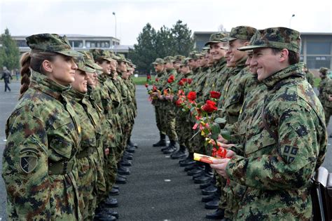 Serbian Army soldiers commemorate International Women's Day [2048x1365 ...
