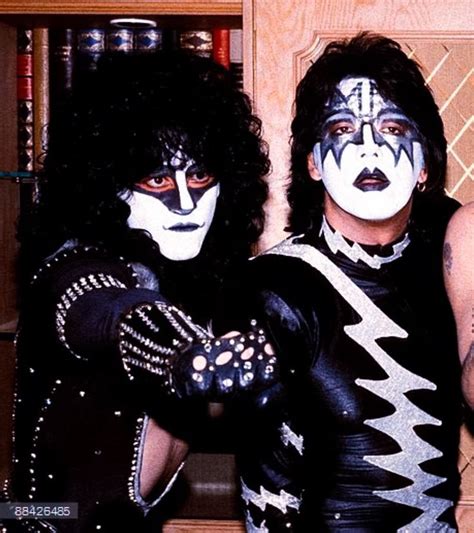 Kiss Members Eric Carr Vintage Kiss Paul Stanley Ace Frehley Kiss Band Hot Band Gene