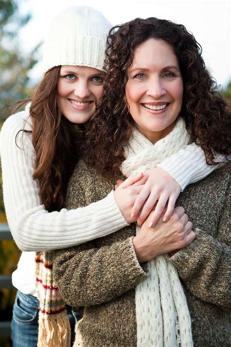 4 tips for growing a stronger mother daughter bond - Family Today