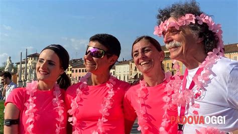 Pink Run Edizione Record Per La Corsa Benefica Che Colora Di Rosa La Città