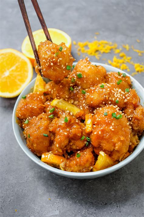 Fool your meaty friends with this delicious vegetarian spin on a takeout classic. Oranges and cauliflower? I made this vegan Glazed Orange ...