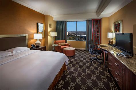 Hilton Anatole Hotel Resort Dallas Tx Deals Photos And Reviews