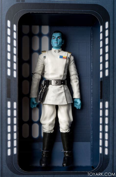 Star Wars Black Series Grand Admiral Thrawn Sdcc Box Set Gallery The