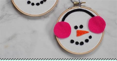 One Savvy Mom Nyc Area Mom Blog Mini Embroidery Hoop Snowman