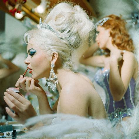 Backstage At Folies Bergere Tropicana Las Vegas Bettmann Archives Vegas Showgirl