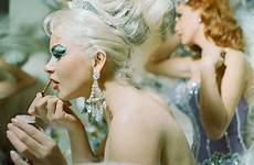 showgirl showgirls folies tropicana bergere 1950s backstage bettmann burlesque bedlam dazzle razzle 1920s bouffant geewhiz