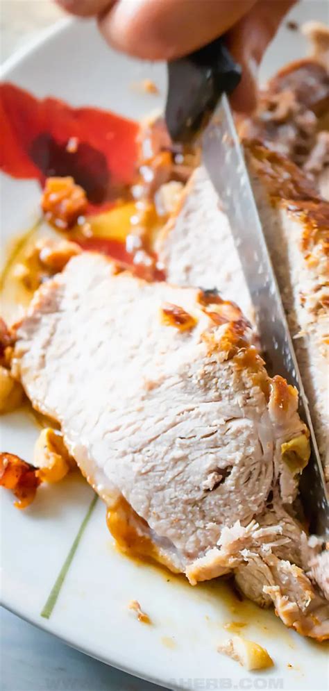 Add the potatoes and leeks to the pan and cook, stirring occasionally, until lightly browned, 3 to 5 minutes. How to Cook a Boneless Pork Loin Roast - Oven roasted pork ...