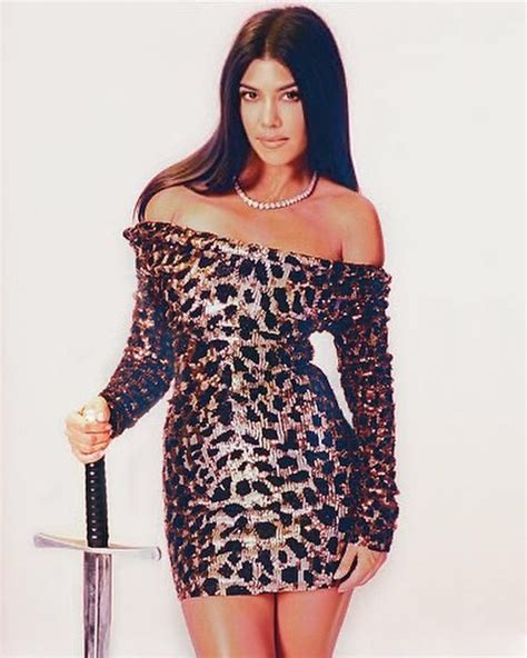 Kourtney Kardashian Model Wiki Bio Age Height Weight Net Worth