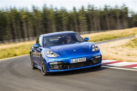 The porsche panamera sport turismo builds on the success of the standard panamera and offers enhanced accommodation and arguably a more stylish exterior, too. 2018 Porsche Panamera Turbo S E-Hybrid and Panamera Sport ...